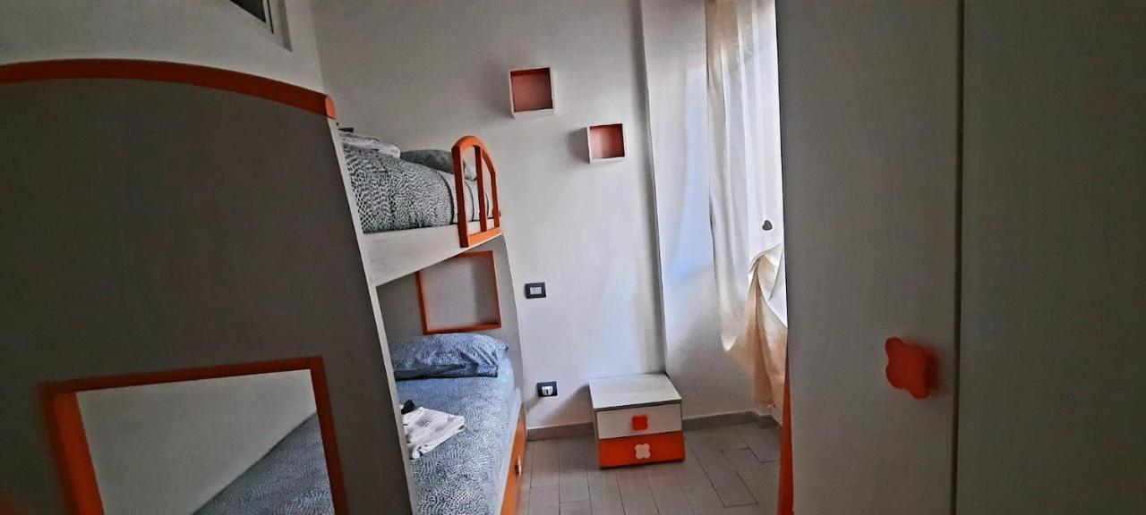Casa Vacanze Mary Carrara Zewnętrze zdjęcie